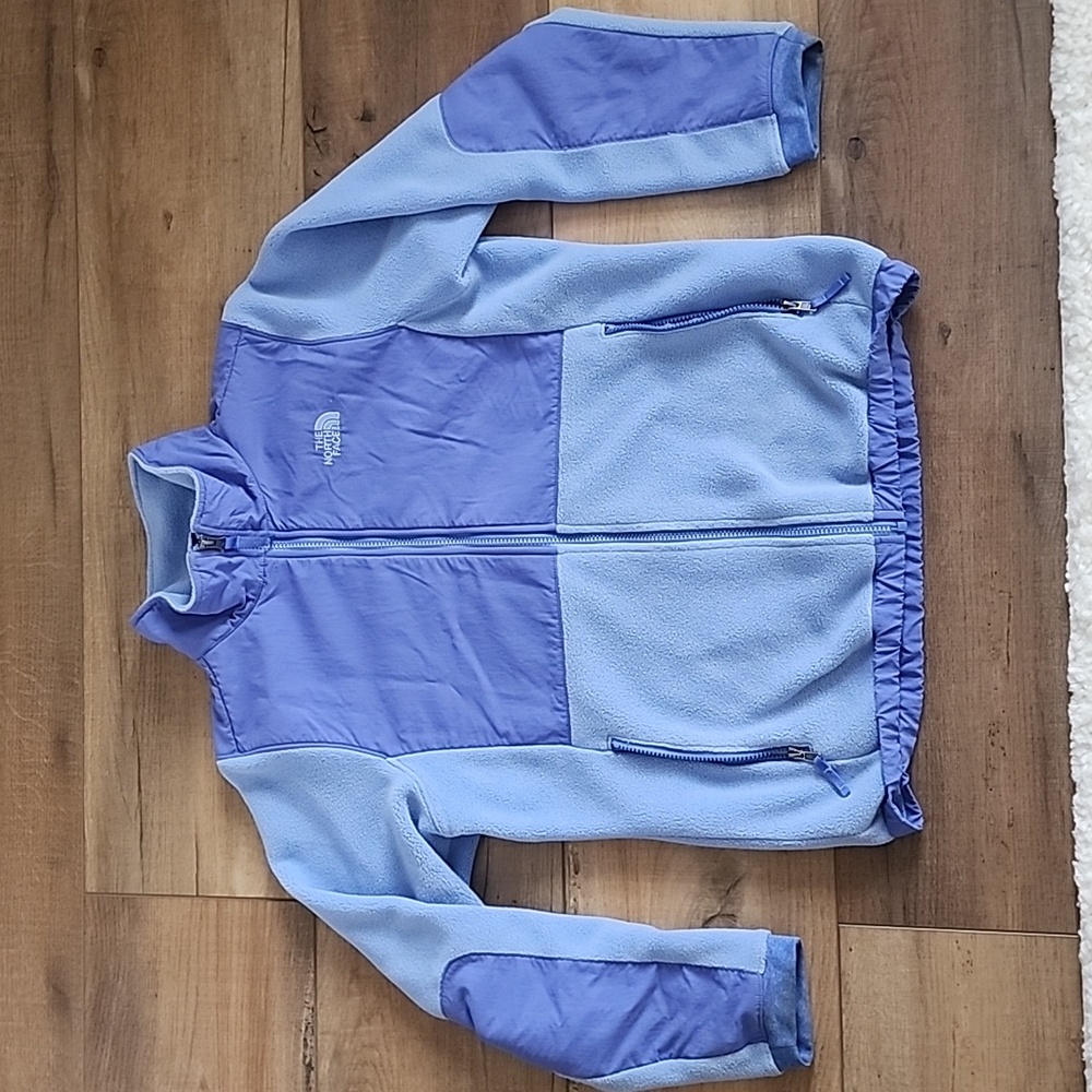 North Face fleece/jacket periwinkle. Girls XL 18.
